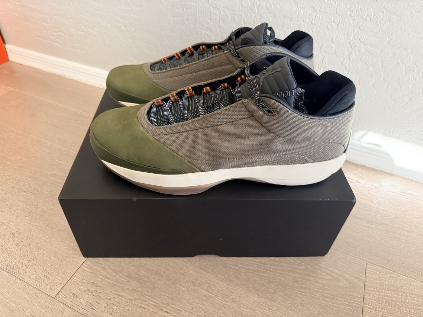 Size 16 - Air Jordan 40 Heritage
