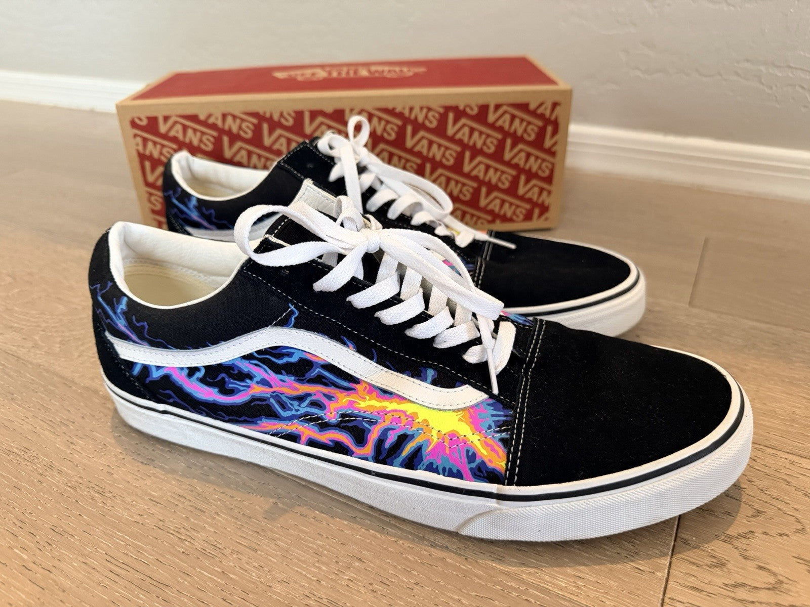 Size 15 - Vans Old Skool Black - New Electric Flame
