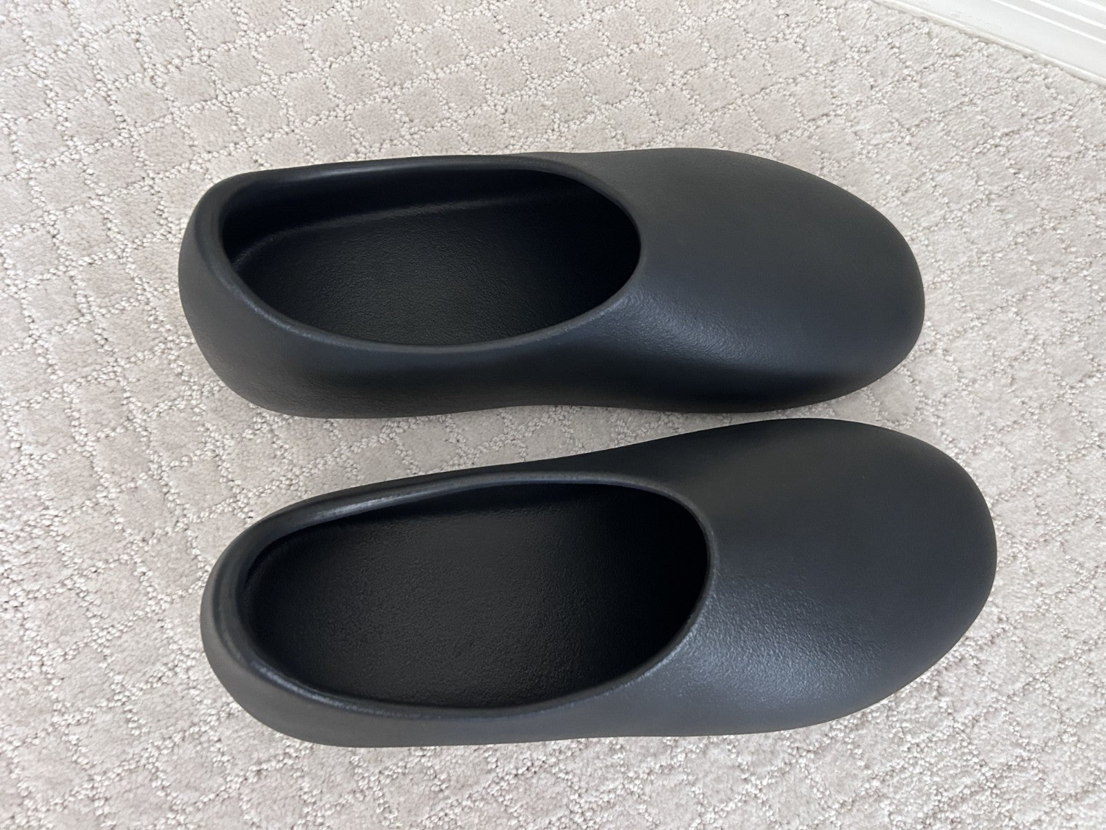 Size 16 - Yeezy Season 7 Nylon Slipper Graphite