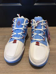 Nike Zoom LeBron 3 Houston Oilers University Blue. Men’s Size 15