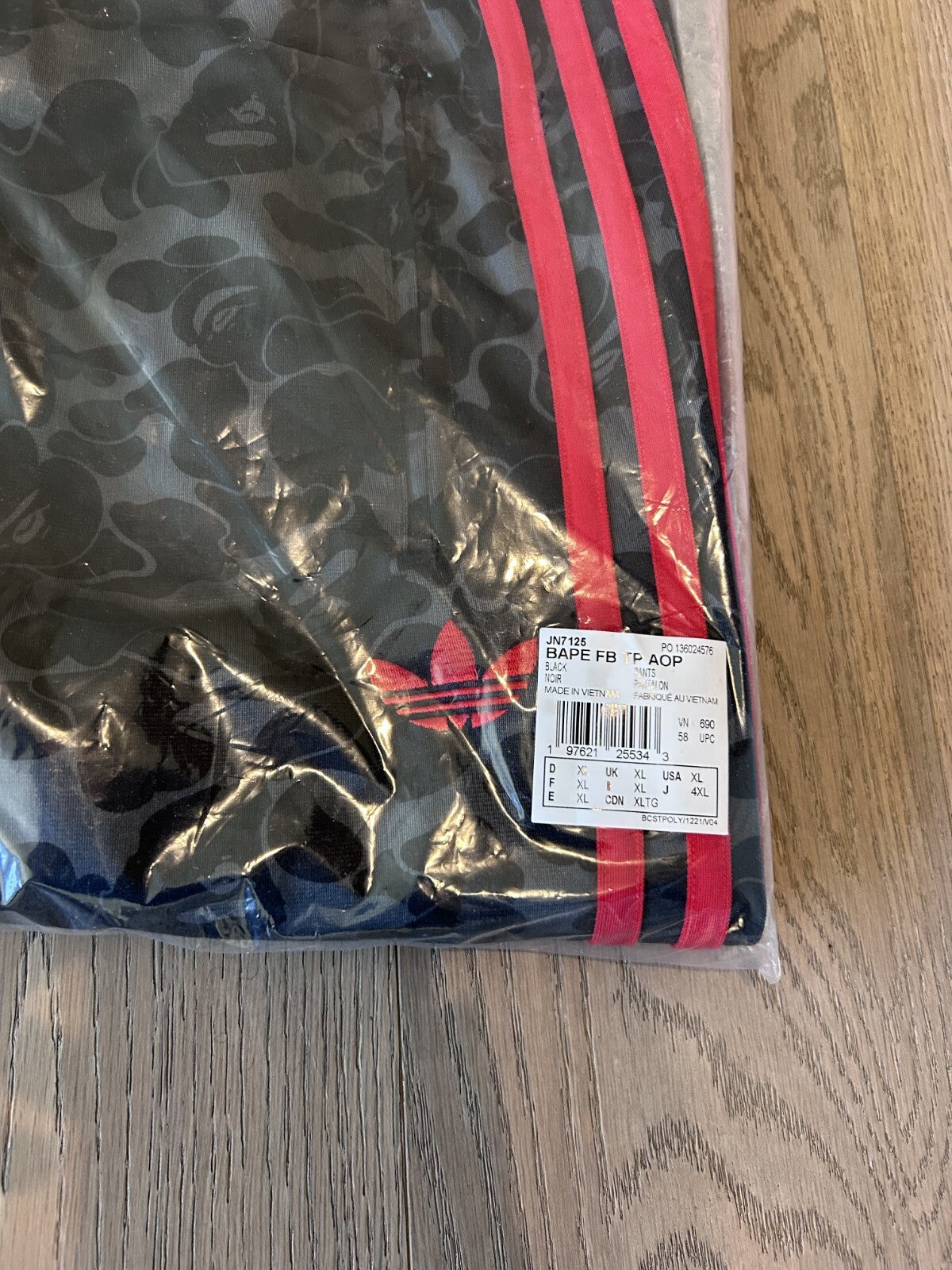 Adidas Bape X All over print Size 2XL NEW Firebird