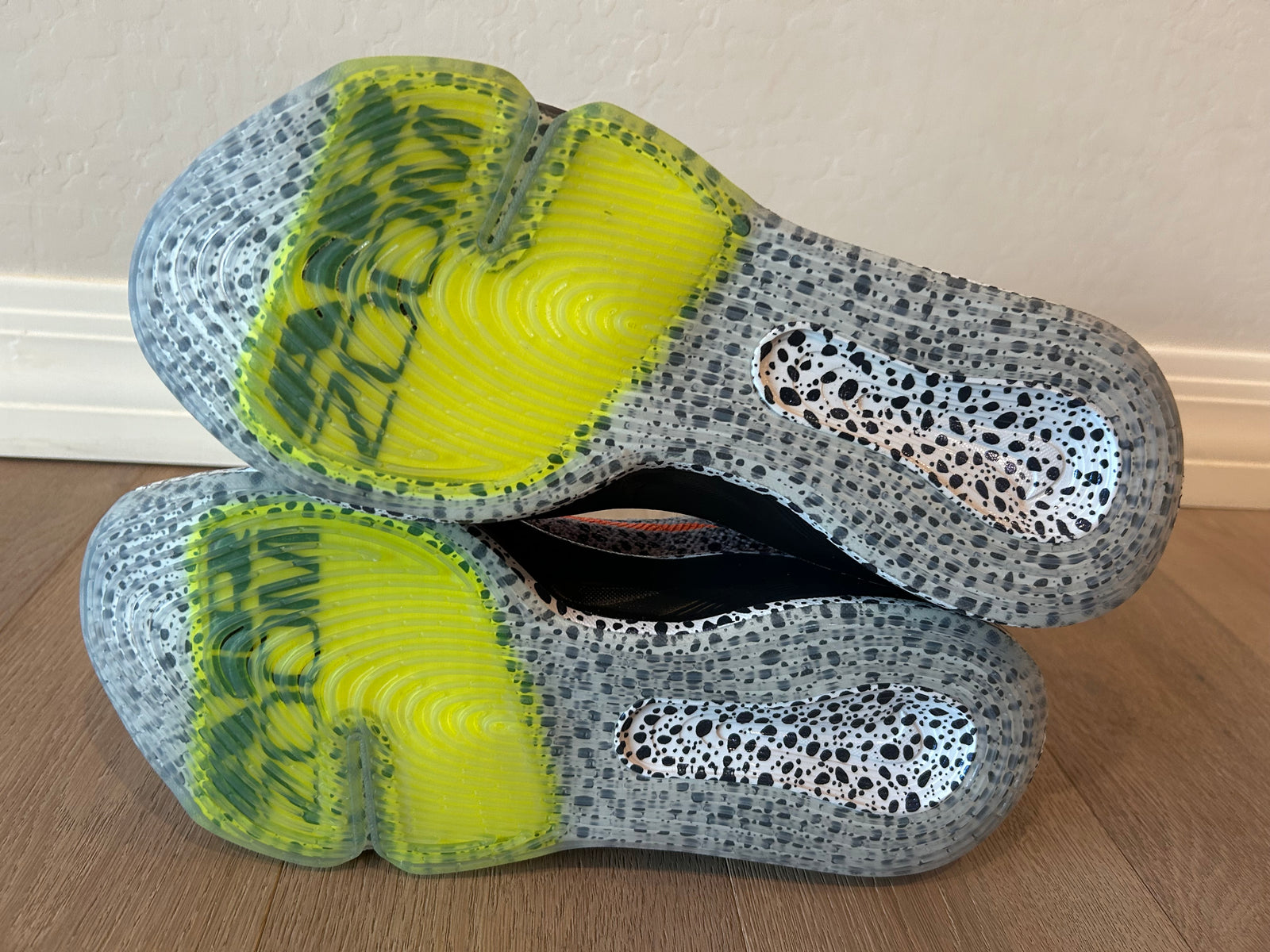 Nike Air Zoom GT Hustle 3 Electric Pack size 15