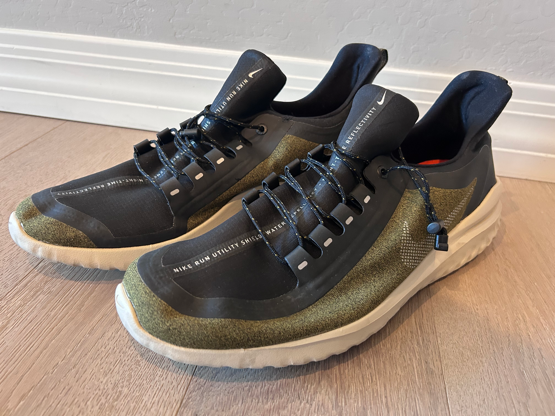 Nike Renew Rival Shield Size 15