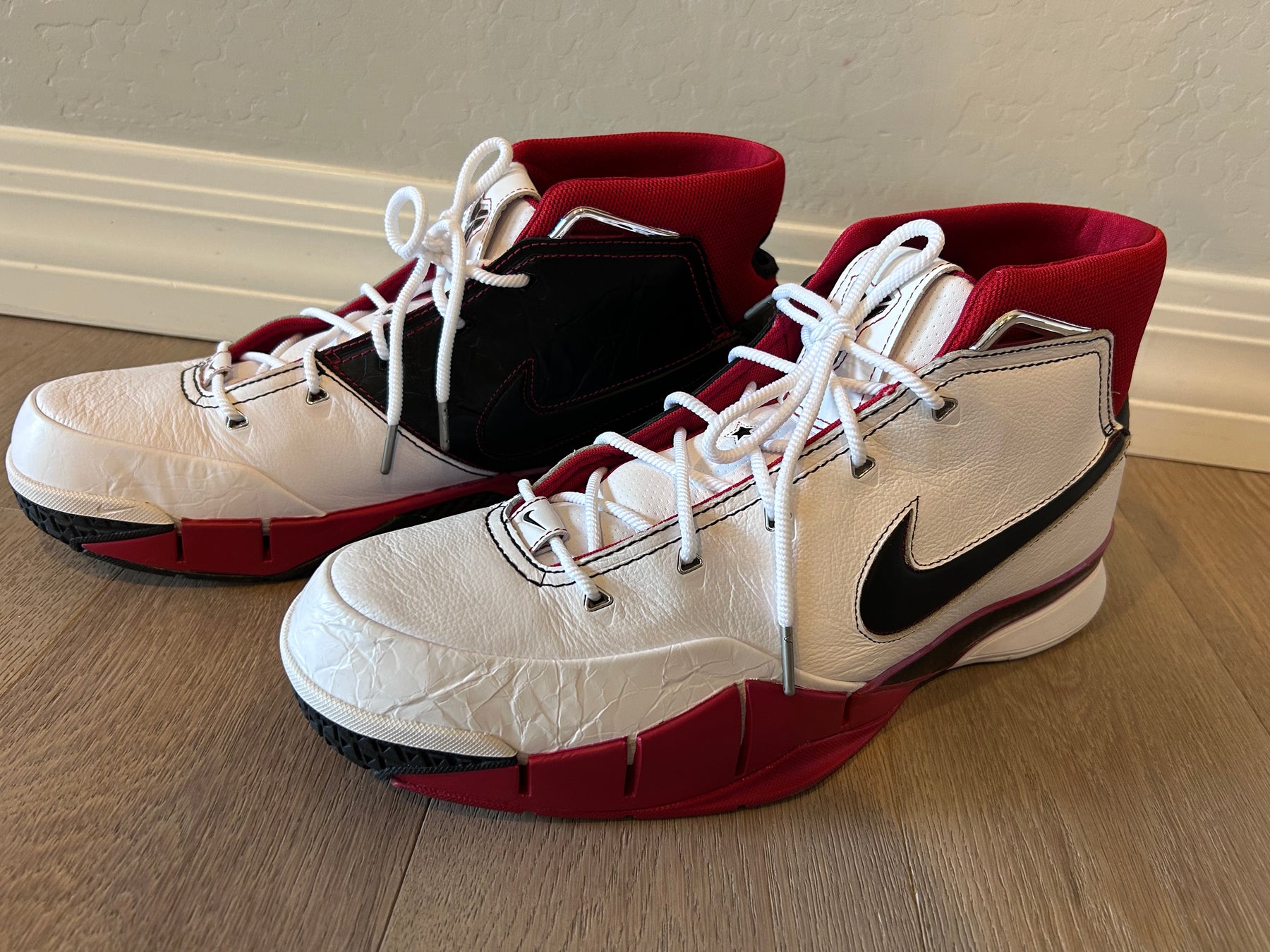 Nike Kobe 1 Protro SIze 15