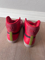 Nike Blazer Mid '77 Vntg Red Size 10.5