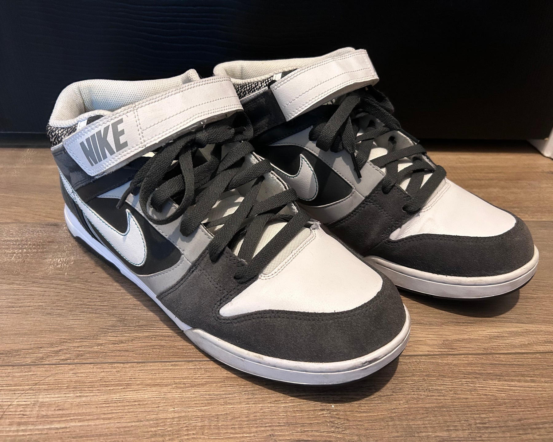 Nike Midtop size 14